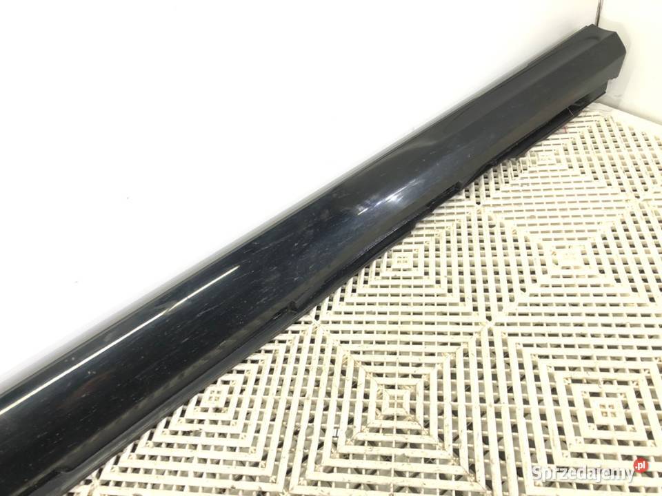 LISTWA PROGOWA PRAWY AUDI A6 C8 Kombi OSŁONA Listwy