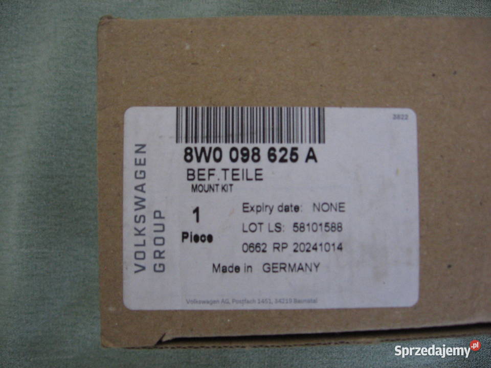 8W0098625A Zestaw montażowy błotnika AUDI A4 B9 osobowe Warszawa