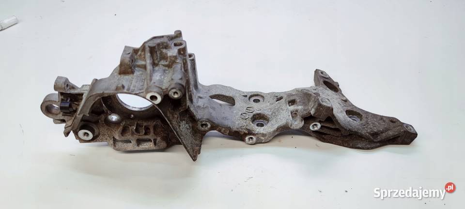 ŁAPA ALTERNATORA MOCOWANIE AUDI A4 B9 A5 A6 osobowe Zawieszenie silnika Przystajń