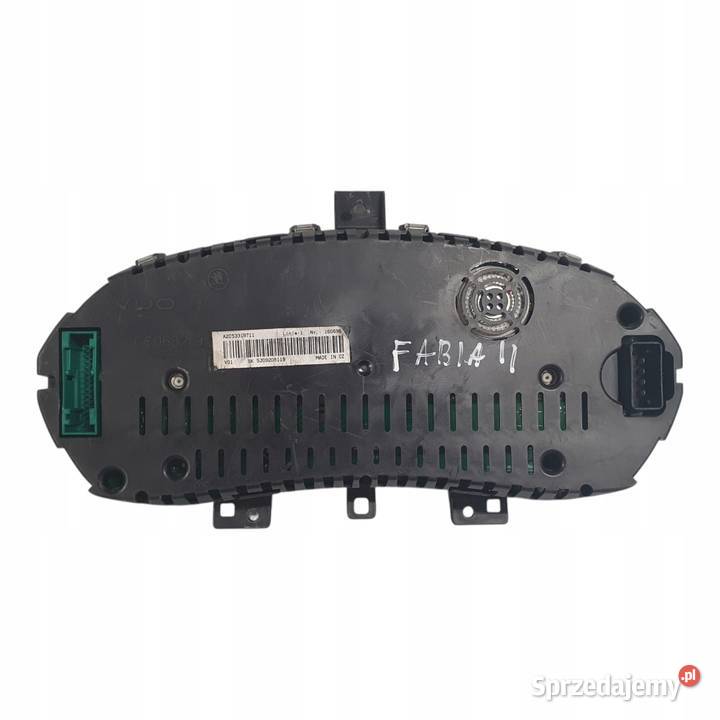 LICZNIK ZEGARY 5J0920811B Skoda Fabia II Chełm