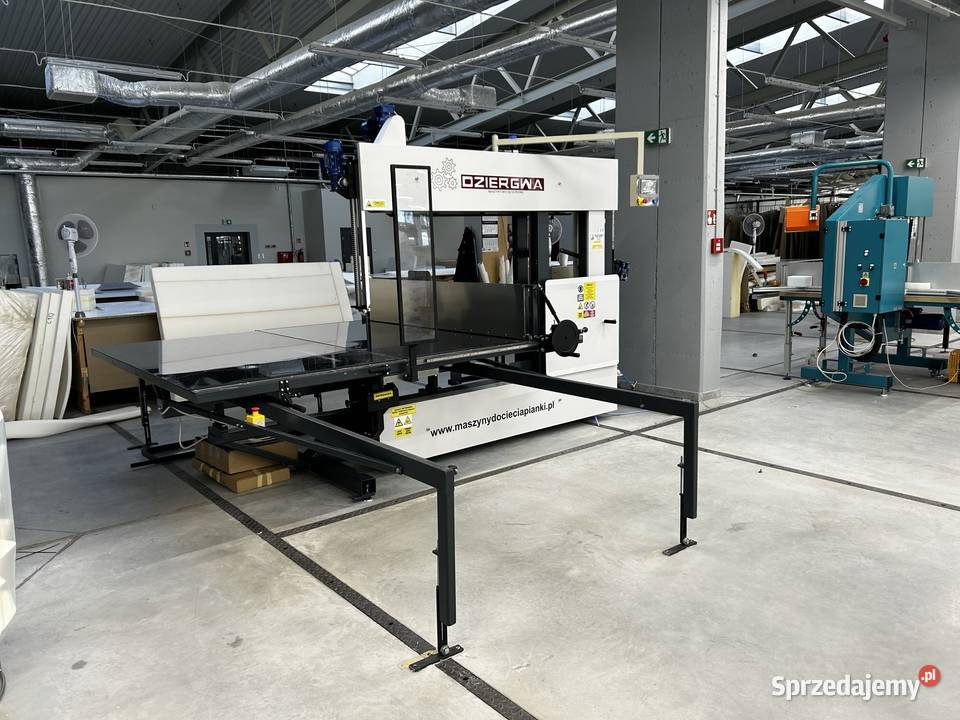 Maszyna do cięcia pianki pionowoskośna Kępno