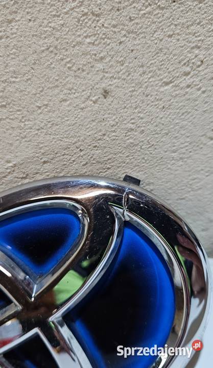 TOYOTA PRIUS III ZNACZEK EMBLEMAT PRZÓD Międzychód