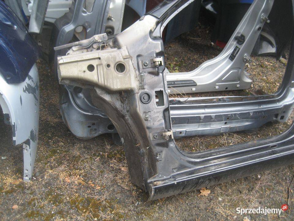 skoda octavia ii 2 0408r próg słupek lewy kod Rakoniewice sprzedam