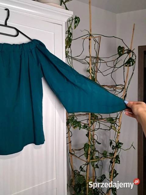 Stylowa bluzka hiszpanka w kolorze głębokiego Bluzki i koszule