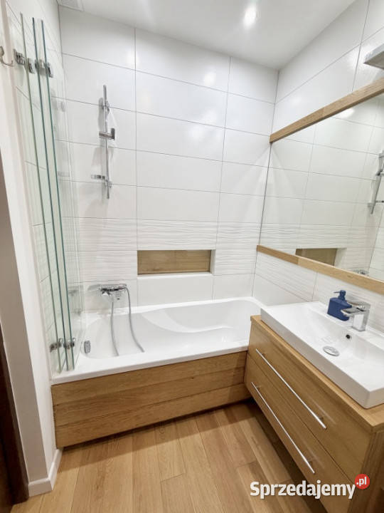 Bochnia centrum ładne dwupoziomowe mieszkanie Liczba pokoi 3 małopolskie