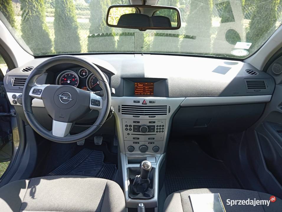 Opel Astra 18 140 Sport bezwypadkowy książka Stargard