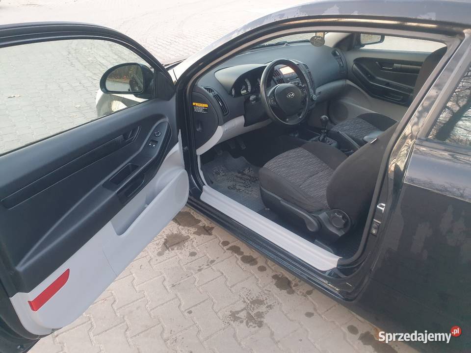 Kia ProCeed ceed 16 benzyna klimatyzacja sprzedam