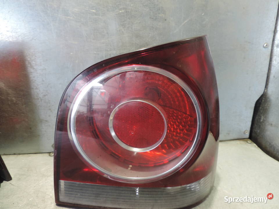 LAMPA PRAWA TYLNA PRAWY TYŁ VW POLO 9N LIFT małopolskie Nowy Sącz sprzedam