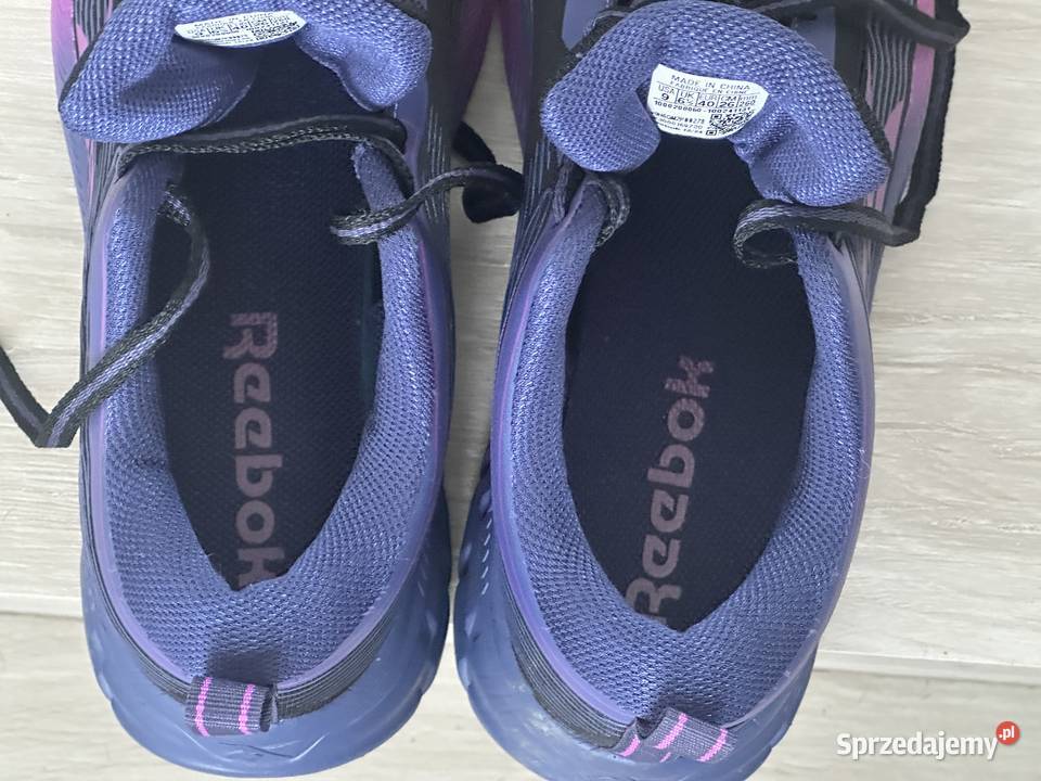 Sneakersy Damskie Reebok Road Strider r 40 sprzedam