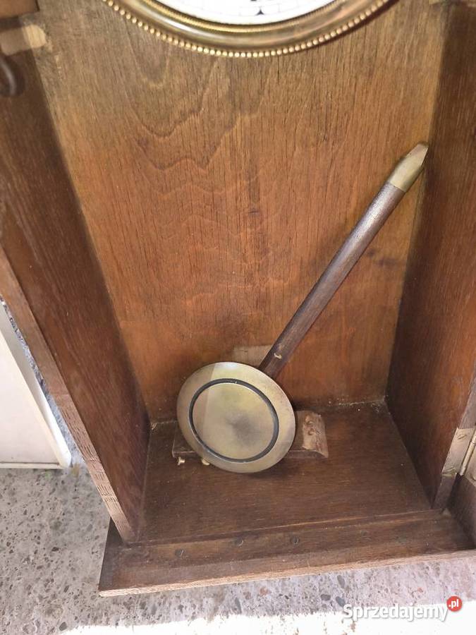 Stary zegar wiszący Chorzew