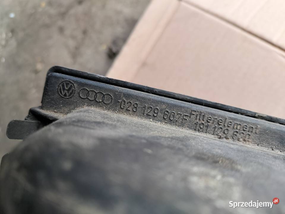 OBUDOWA FILTRA PRZEPŁYWOMIERZ POWIETRZA AUDI Kamień-Kolonia
