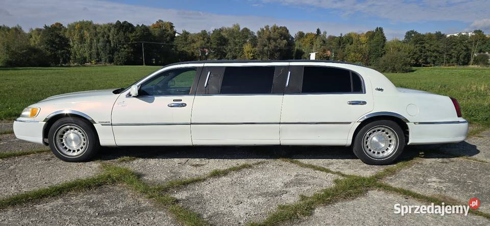 Lincoln Town Car 2001 46 V8 300 zamiana VAT marża Krasnystaw
