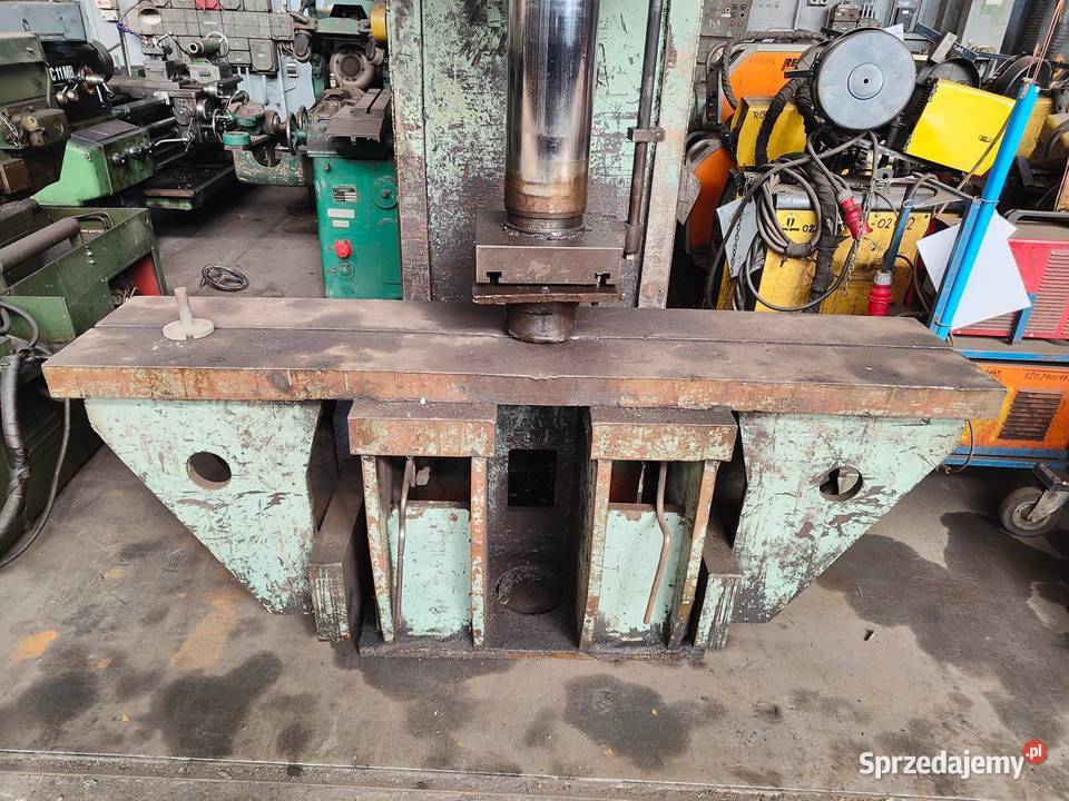 Prasa hydrauliczna wysięgowa P6330 małopolskie sprzedam
