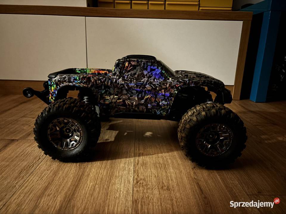 Traxxas hoss Naglady