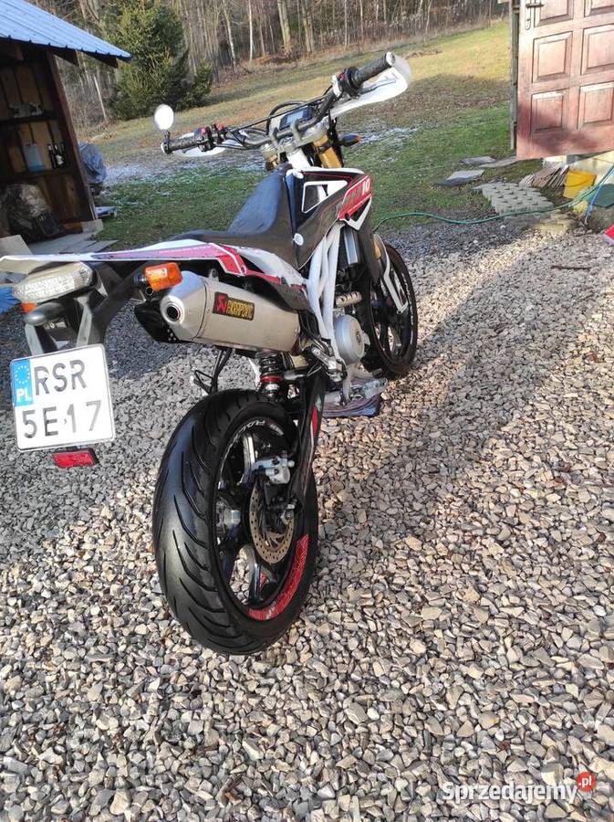 Motorhispania mh10 LC 125180 hyosunga xrx 125 LC benzyna Pułanki