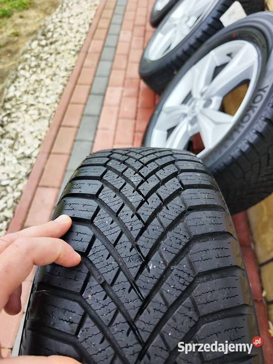 Komplet kół zimowych Toyota OE 21560R17 Yokohama