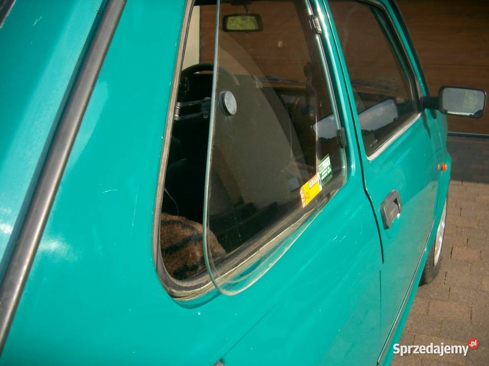 Kultowy maluch 126p Ładny Zadbany Łask sprzedam