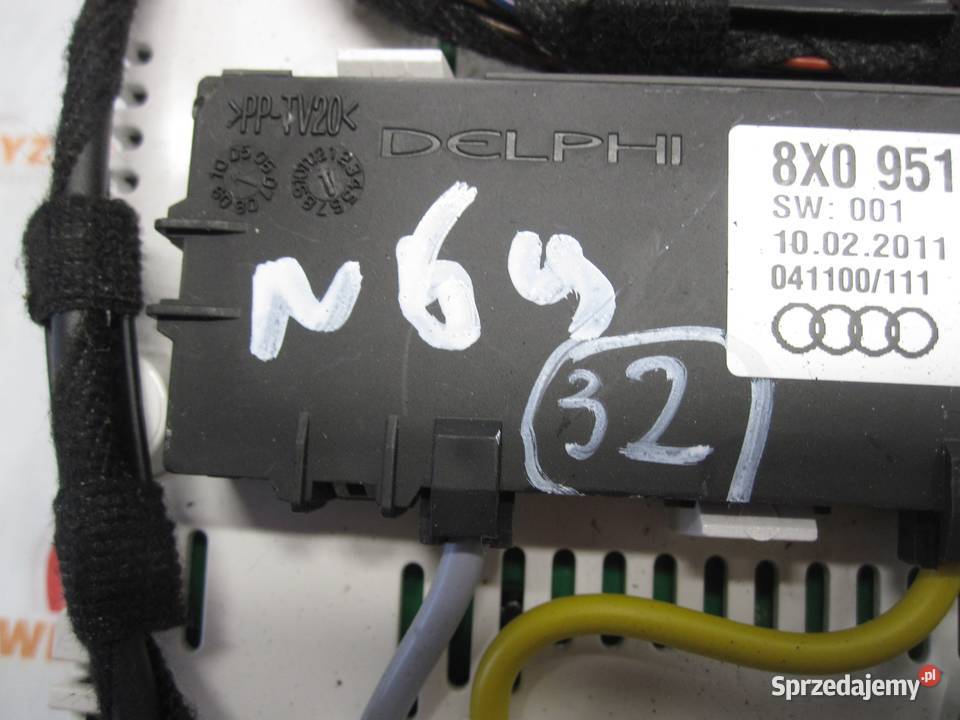 AUDI A1 I 8X lampka podsufitki 8X0947135AJ osobowe Kielce