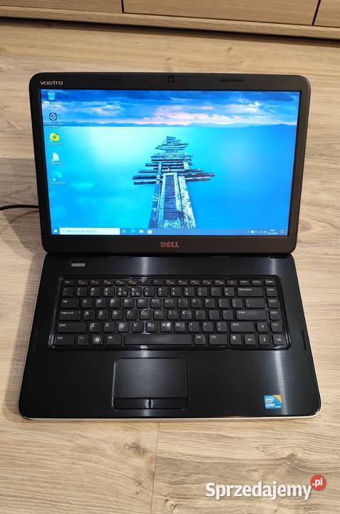 Dell Vostro 1540 i3380M 253GHz 8GB 256GB SSD HDMI  Elbląg