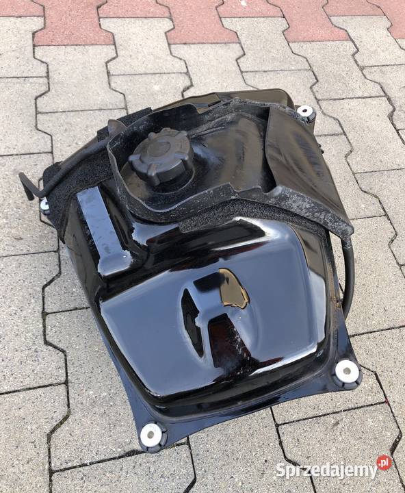 Części Yamaha T 530 plastiki owiewka błotnik