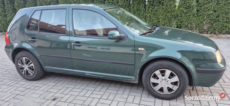 VW GOLF 4 HATCHBACK 1400 BENZYNA sprzedam
