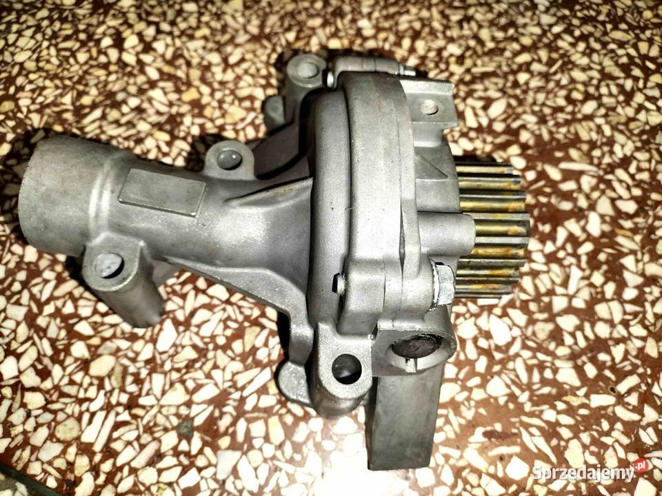 Pompa wody Citroen Xsara c4 Picasso Peugeot 307 osobowe Poręba