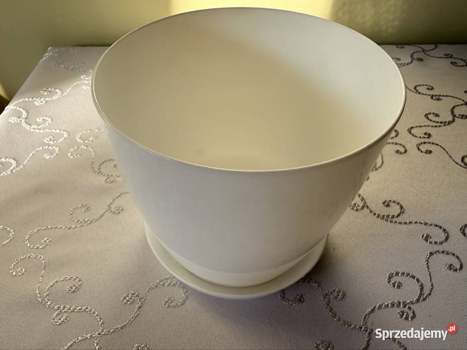 Biała Doniczka z Podstawką Okrągła Osłonka śląskie Czerwionka-Leszczyny