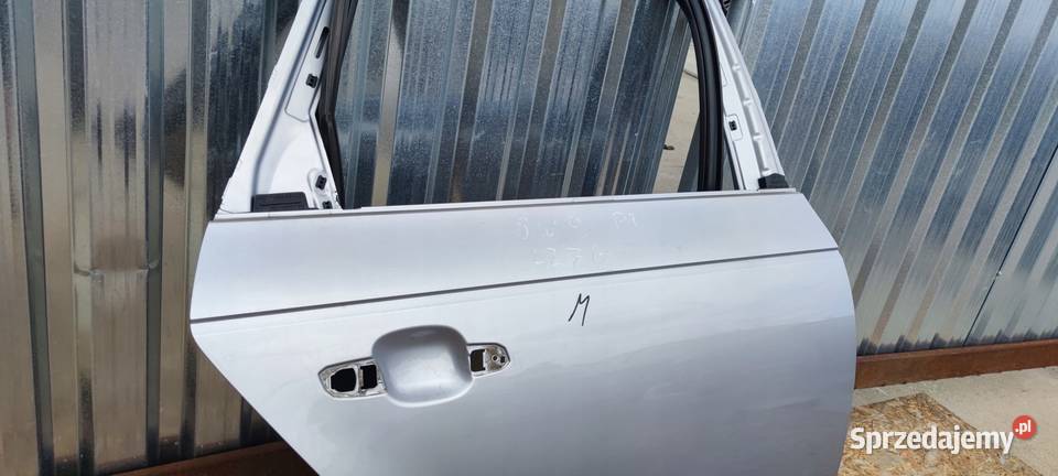 DRZWI PRAWY TYŁ AUDI A4 B9 LZ7G AVANT KOMBI ORG śląskie Przystajń