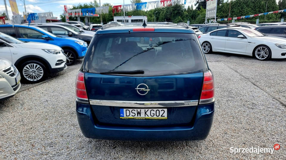 Opel Zafira AUTOMAT 7mio osobowy19 CDTI 120 komputer pokładowy Świdnica sprzedam
