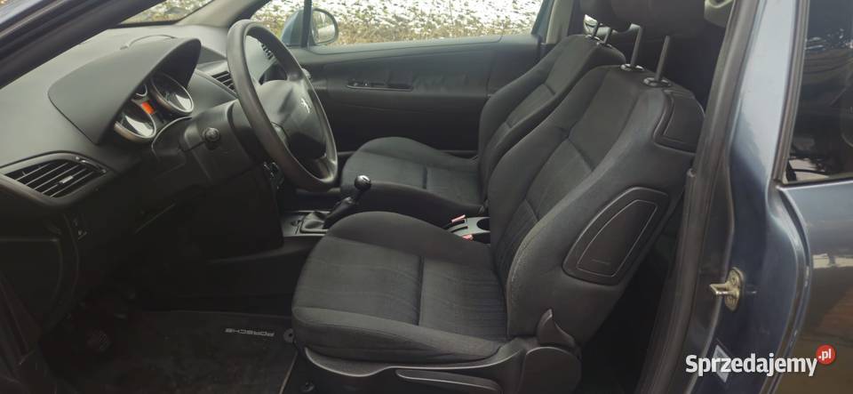 Peugeot 207 2007 poj 14 benz stanklima nowe 1400cm3 Elbląg