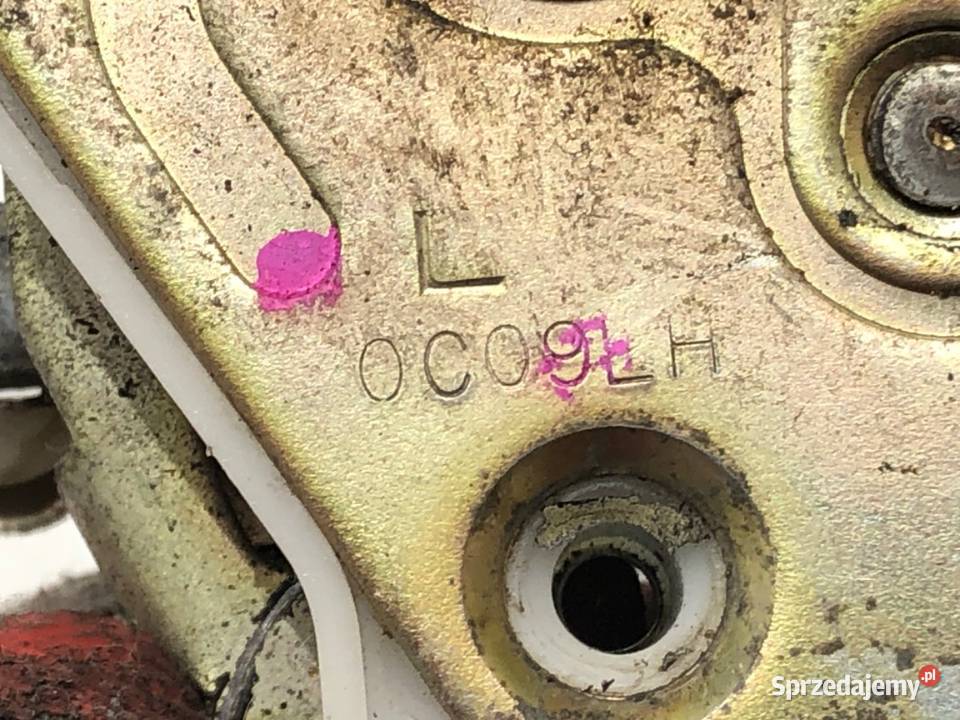 ZAMEK DRZWI LEWY PRZÓD HONDA CRV I Hatchback