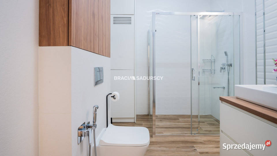 Do sprzedaży mieszkanie 7036m2 3 pokojowe Kraków 16344zł/m2 Mieszkania małopolskie