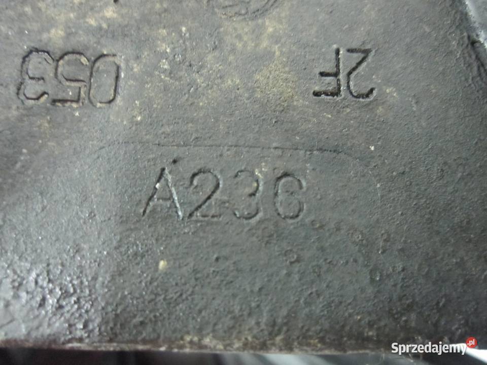 BMW 3 20 D 09r łapa mocowanie skrzyni A236 Części montażowe
