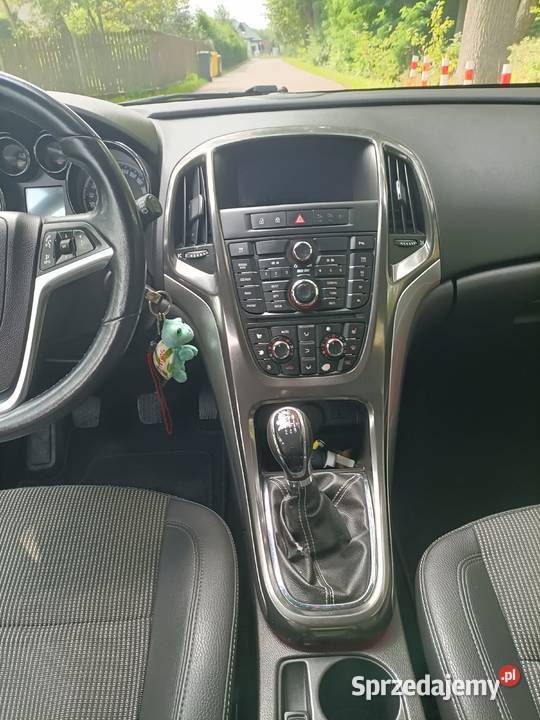 OPEL ASTRA J 16 benzyna 180 prywatnie benzyna Astra Gorzów Wielkopolski