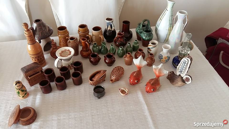 Porcelanowe i gliniane drobiazgi pamiątkarskie Porcelana i szkło