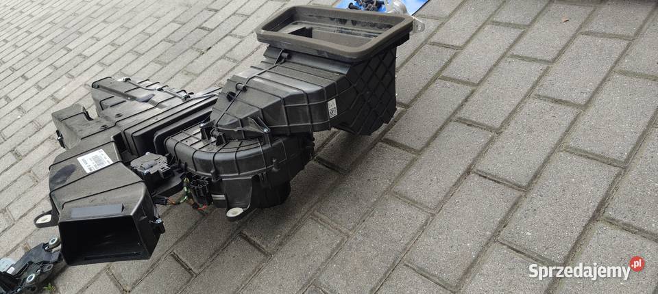 Nagrzewnica tylnia Mercedes Vito w447