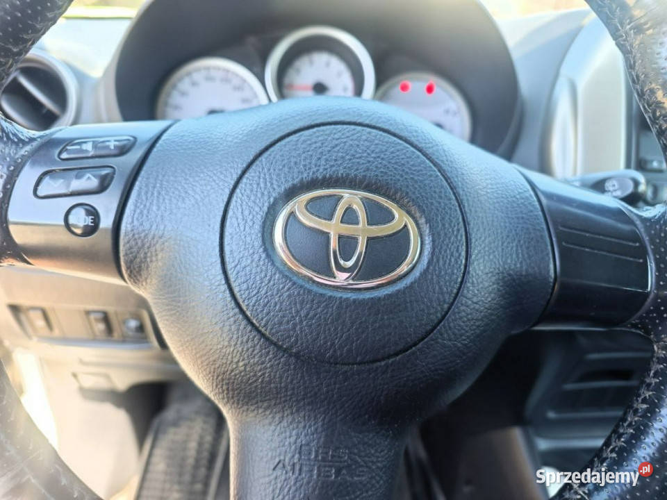 Toyota RAV4 Klima 4 x 4 serwis II 20002005 Terenowy Nowy Sącz
