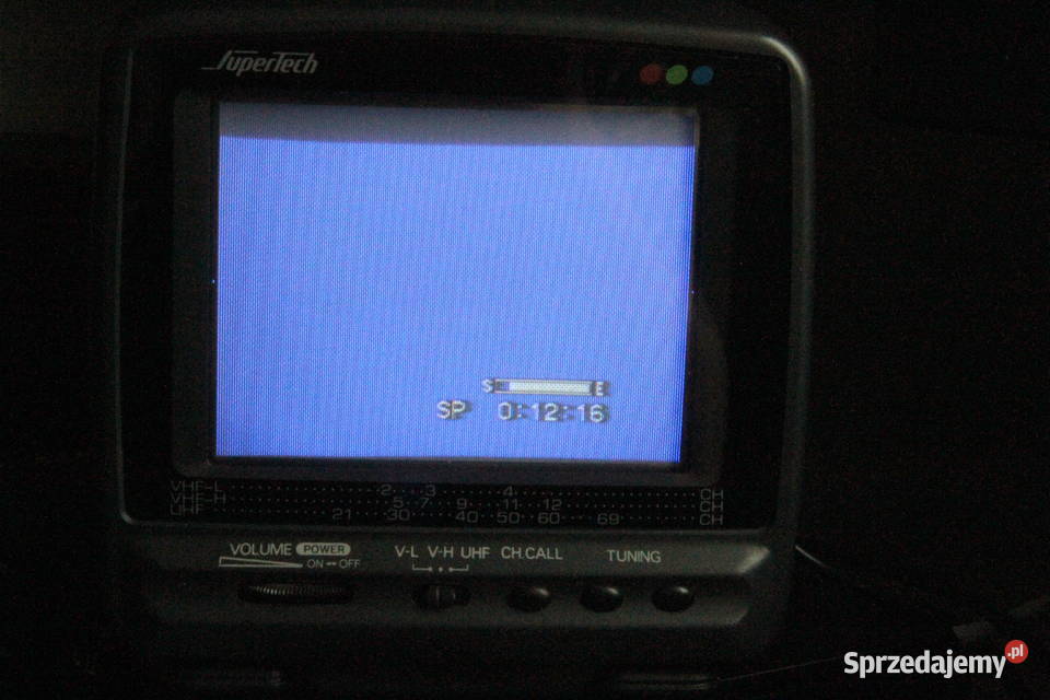 telewizorek kolor 5 na 12V i 230v Myszków