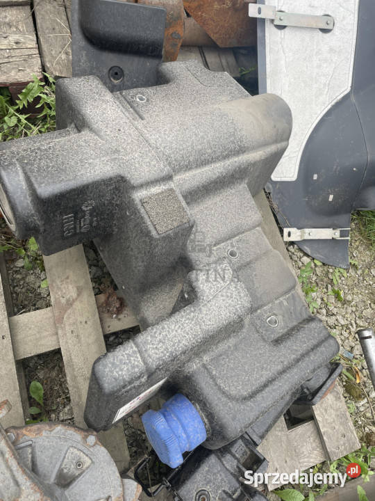 Holland T7 zbiornik płynu DEF 84602596 Pozostałe