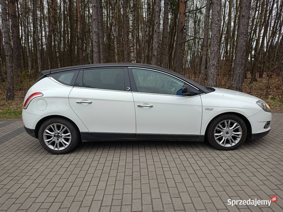 Lanca Delta 14 t jet 120 Samochody osobowe śląskie Częstochowa