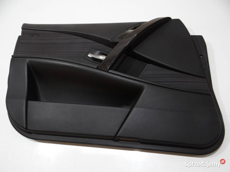 BOCZEK DRZWI PRAWY PRZÓD BMW E60 E61 LOGIC 7 osobowe Strzyżewice sprzedam