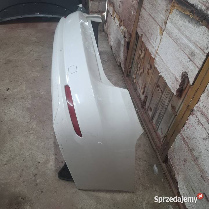 Bmw 3 gt zderzak tył bialy Błaszki