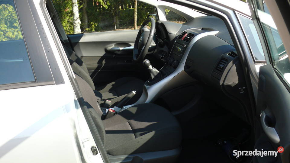 Toyota Auris 133 benzyna LIFT 2012r Sprowadzony Sokółka