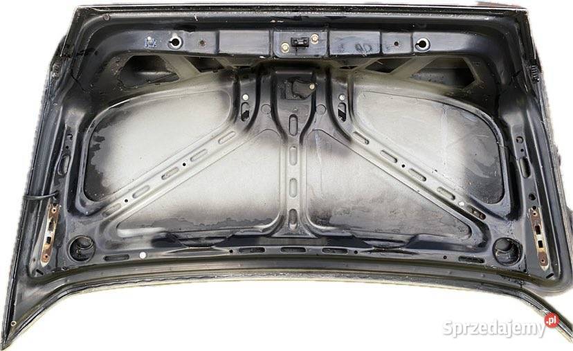 MercedesBenz E W124 1988 Klapa bagażnika zdrowa dolnośląskie Łagiewniki