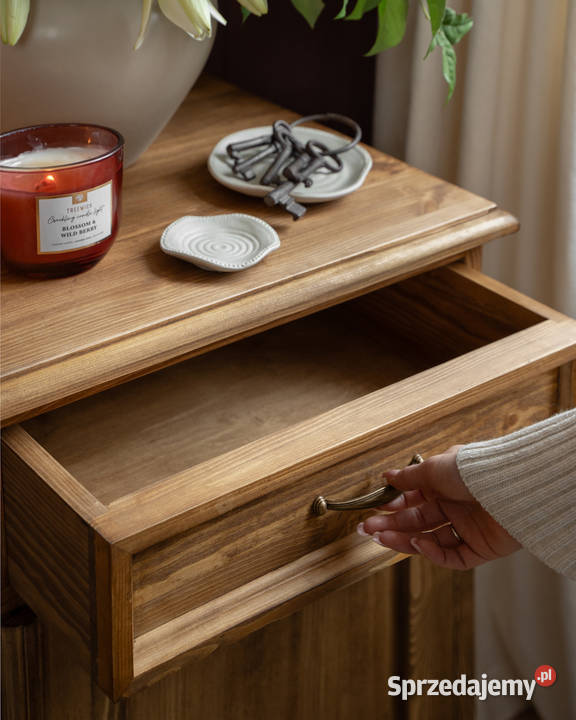 Woskowana komoda drewniana COM 102 Maków Podhalański