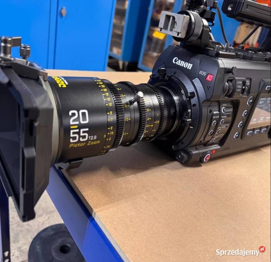 Korpus kamery filmowej Canon C700 z mocowaniem sprzedam