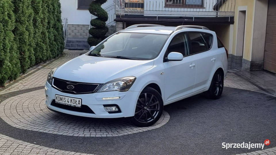 Kia Ceed Lift Navi Kamera LED 16 115 GWARANCJA podgrzewane fotele mazowieckie