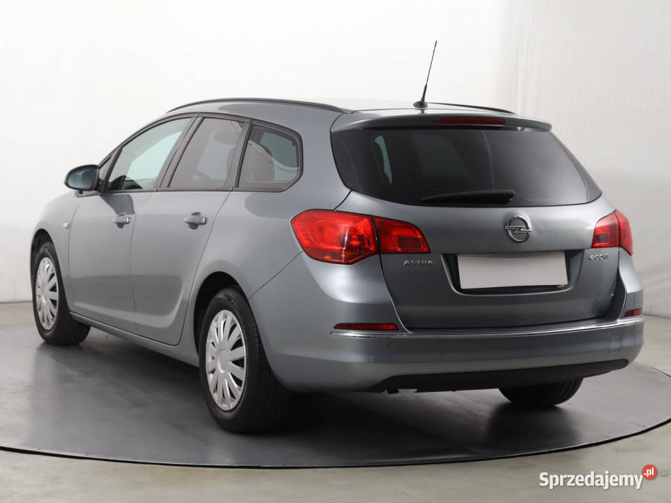 Opel Astra 14 16V Kombi Katowice