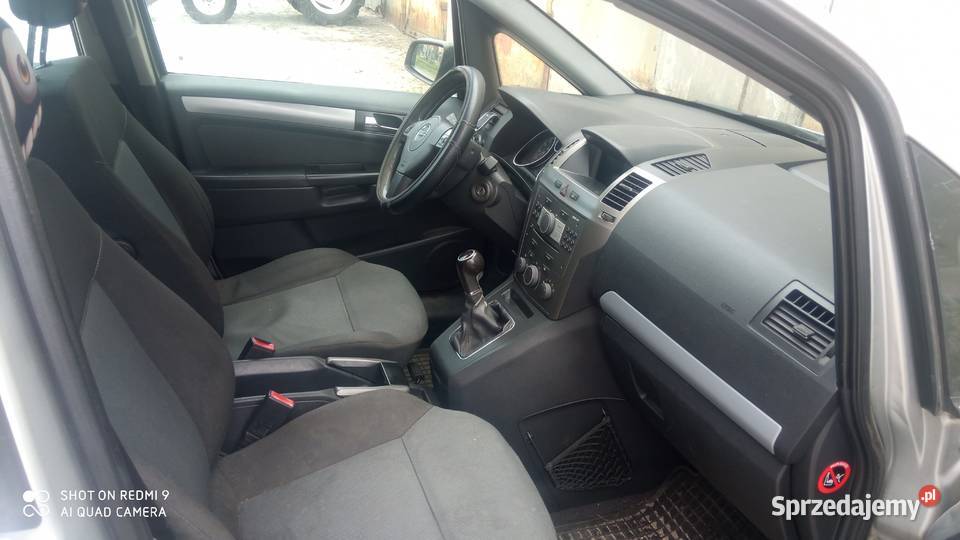 Opel Zafira B stan Głowno