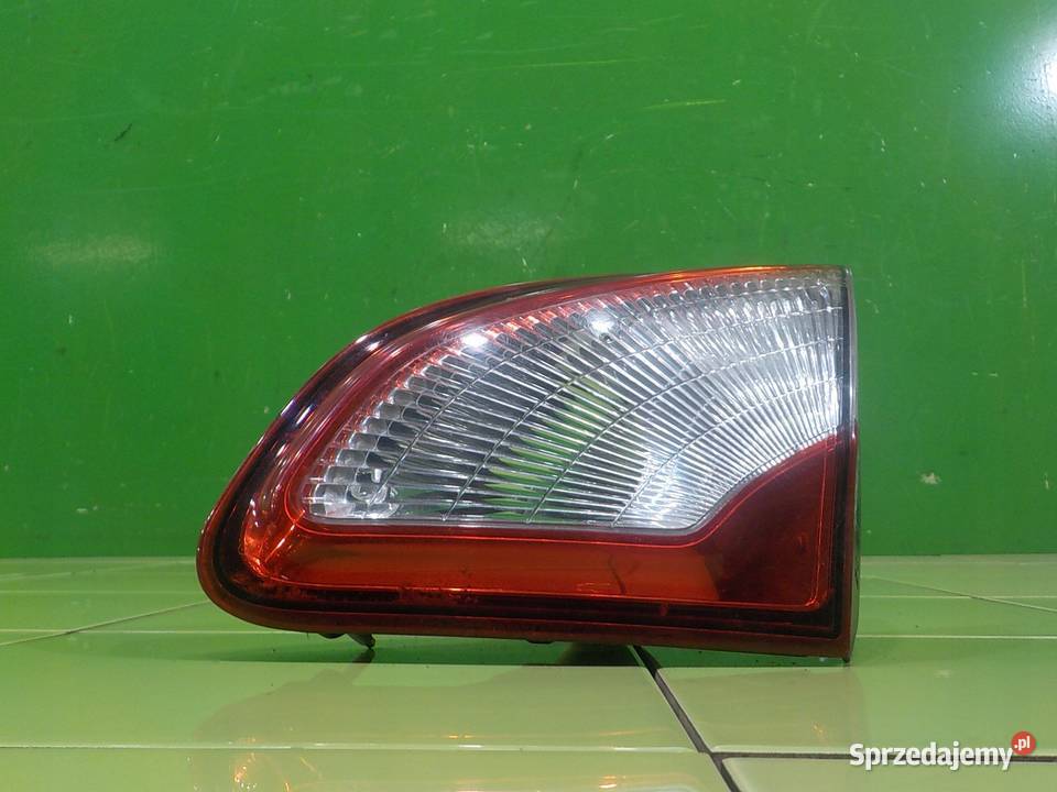 NISSAN QASHQAI J10 I LIFT 11r lampa prawa tyl w Suków